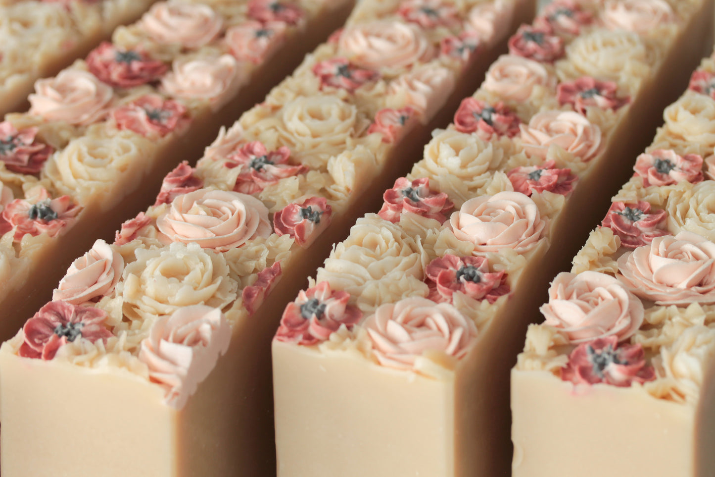 Cream Bouquet